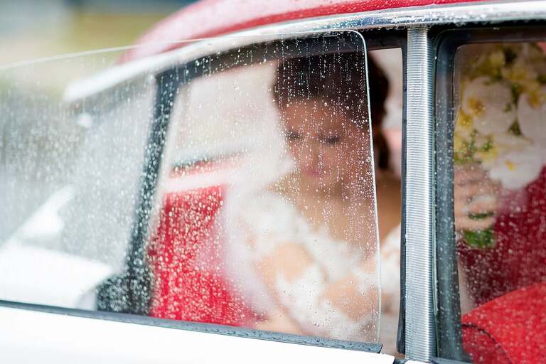 fotografia slubna slask, fotografia slubna katowice, zdjecia slubne katowice, fotograf slubny katowice, zdjecia slubne sosnowiec, fotografia slubna chorzow, zdjecia slubne bielsko, wesele shuma dabrowa gornicza, fotograf slubny bielsko, zdjecia slubne slask, wesele w shumie w dabrowie gorniczej, slub w kosciele podwyzszenia krzyza w sosnowcu, perfect moments, dwoch fotografow na slub, fotografia slubna krakow,