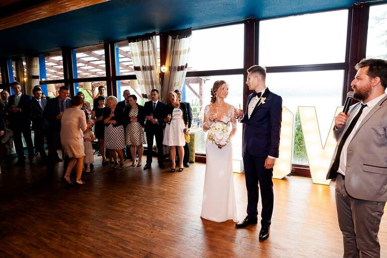 fotografia slubna slask, fotografia slubna katowice, zdjecia slubne katowice, fotograf slubny katowice, zdjecia slubne sosnowiec, fotografia slubna chorzow, zdjecia slubne bielsko, wesele shuma dabrowa gornicza, fotograf slubny bielsko, zdjecia slubne slask, wesele w shumie w dabrowie gorniczej, slub w kosciele podwyzszenia krzyza w sosnowcu, perfect moments, dwoch fotografow na slub, fotografia slubna krakow,