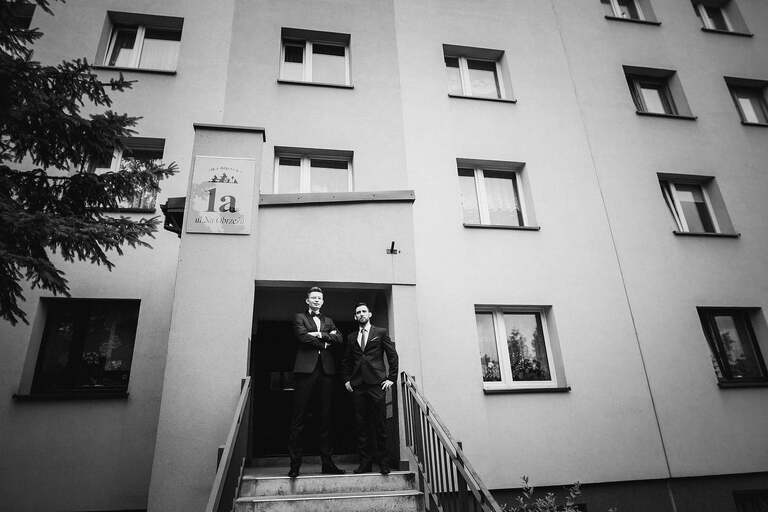 fotografia slubna slask, fotografia slubna katowice, zdjecia slubne katowice, fotograf slubny katowice, zdjecia slubne sosnowiec, fotografia slubna chorzow, zdjecia slubne bielsko, wesele shuma dabrowa gornicza, fotograf slubny bielsko, zdjecia slubne slask, wesele w shumie w dabrowie gorniczej, slub w kosciele podwyzszenia krzyza w sosnowcu, perfect moments, dwoch fotografow na slub, fotografia slubna krakow,