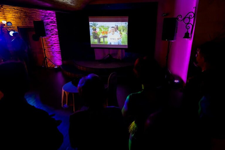 fotografia slubna slask, fotografia slubna katowice, zdjecia slubne katowice, fotograf slubny katowice, zdjecia slubne sosnowiec, fotografia slubna chorzow, zdjecia slubne bielsko, wesele shuma dabrowa gornicza, fotograf slubny bielsko, zdjecia slubne slask, wesele w shumie w dabrowie gorniczej, slub w kosciele podwyzszenia krzyza w sosnowcu, perfect moments, dwoch fotografow na slub, fotografia slubna krakow,