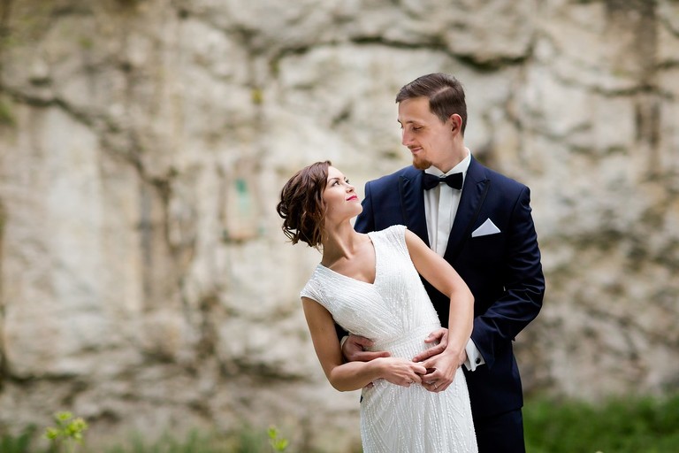 plener slubny ojcow, sesja slubna ojcow, plener slubny w ojcowie, sesja slubna w ojcowie, sesja w ojcowskim parku narodowym, sesja slubna krakow, plener slubny krakow, sesja slubna na skalkach, romantyczna sesja slubna slask, fotografia slubna czestochowa, zdjecia slubne ojcow, fotografia ślubna Kraków, fotografia ślubna śląsk, zdjęcia ślubne kraków, fotograf ślubny śląsk, dwóch fotografów na ślub, fotograf czechowice, zdjęcia ślubne bielsko, fotografia ślubna bielsko, www.magiaobrazu.com, Anna i Jacek Bieniek,