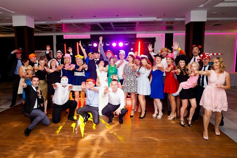 slub w parafii sw. Katarzyny Jastrzebie, wesele w Sanktuarium Opatrznosci Bozej w Jastrzebiu, wesele kompleks Dabrowka w Jastrzebiu, wesele w dabrowce jatrzebie, fotografia slubna jastrzebie, zdjecia slubne jastrzebie, fotograf slubny jastrzebie, fotografia slubna slask, fotografia slubna katowice, zdjecia slubne katowice, fotograf slubny katowice, zdjecia slubne bielsko, dwoch fotografow na slub, fotografia slubna krakow,