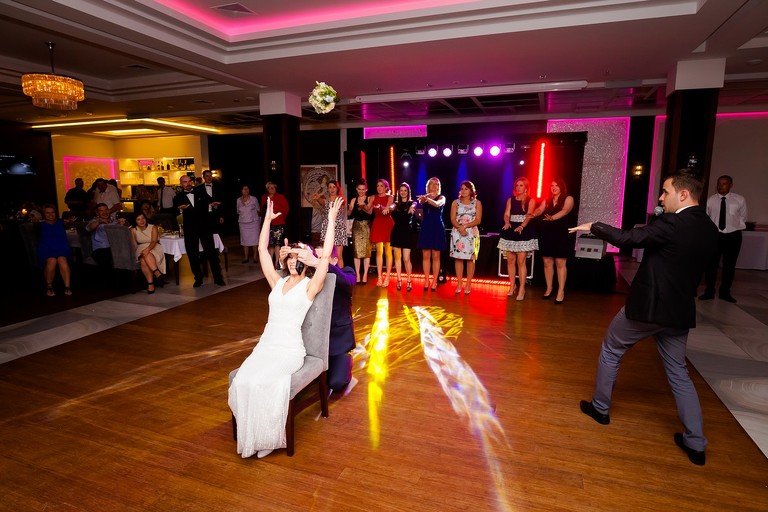 slub w parafii sw. Katarzyny Jastrzebie, wesele w Sanktuarium Opatrznosci Bozej w Jastrzebiu, wesele kompleks Dabrowka w Jastrzebiu, wesele w dabrowce jatrzebie, fotografia slubna jastrzebie, zdjecia slubne jastrzebie, fotograf slubny jastrzebie, fotografia slubna slask, fotografia slubna katowice, zdjecia slubne katowice, fotograf slubny katowice, zdjecia slubne bielsko, dwoch fotografow na slub, fotografia slubna krakow,