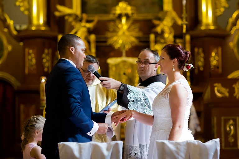 fotografia slubna, slub w alwerni, slub klasztor alwernia, fotografia slubna krakow, zdjecia slubne krakow, fotograf slubny krakow, fotograf na wesele krakow, wesele w kajasowce, wesele kasztel kajasowka, zdjecia slubne slask, fotograf slubny slask, fotograf na slub krakow, wesele miedzynarodowe, zdjecia slubne bielsko, fotograf slubny bielsko, www.magiaobrazu.com, zdjecia slubne bielsko, fotografia slubna slask, fotograf cieszyn, zdjecia slubne cieszyn