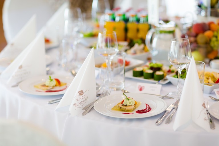 fotografia slubna, slub w alwerni, slub klasztor alwernia, fotografia slubna krakow, zdjecia slubne krakow, fotograf slubny krakow, fotograf na wesele krakow, wesele w kajasowce, wesele kasztel kajasowka, zdjecia slubne slask, fotograf slubny slask, fotograf na slub krakow, wesele miedzynarodowe, zdjecia slubne bielsko, fotograf slubny bielsko, www.magiaobrazu.com, zdjecia slubne bielsko, fotografia slubna slask, fotograf cieszyn, zdjecia slubne cieszyn