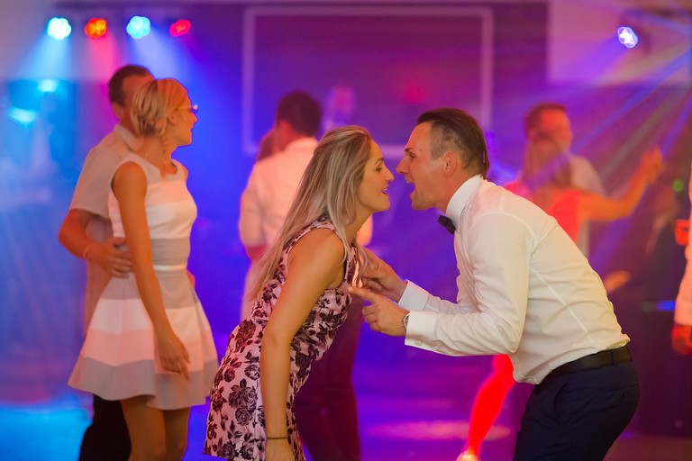 fotografia slubna, slub w alwerni, slub klasztor alwernia, fotografia slubna krakow, zdjecia slubne krakow, fotograf slubny krakow, fotograf na wesele krakow, wesele w kajasowce, wesele kasztel kajasowka, zdjecia slubne slask, fotograf slubny slask, fotograf na slub krakow, wesele miedzynarodowe, zdjecia slubne bielsko, fotograf slubny bielsko, www.magiaobrazu.com, zdjecia slubne bielsko, fotografia slubna slask, fotograf cieszyn, zdjecia slubne cieszyn