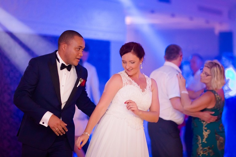 fotografia slubna, slub w alwerni, slub klasztor alwernia, fotografia slubna krakow, zdjecia slubne krakow, fotograf slubny krakow, fotograf na wesele krakow, wesele w kajasowce, wesele kasztel kajasowka, zdjecia slubne slask, fotograf slubny slask, fotograf na slub krakow, wesele miedzynarodowe, zdjecia slubne bielsko, fotograf slubny bielsko, www.magiaobrazu.com, zdjecia slubne bielsko, fotografia slubna slask, fotograf cieszyn, zdjecia slubne cieszyn