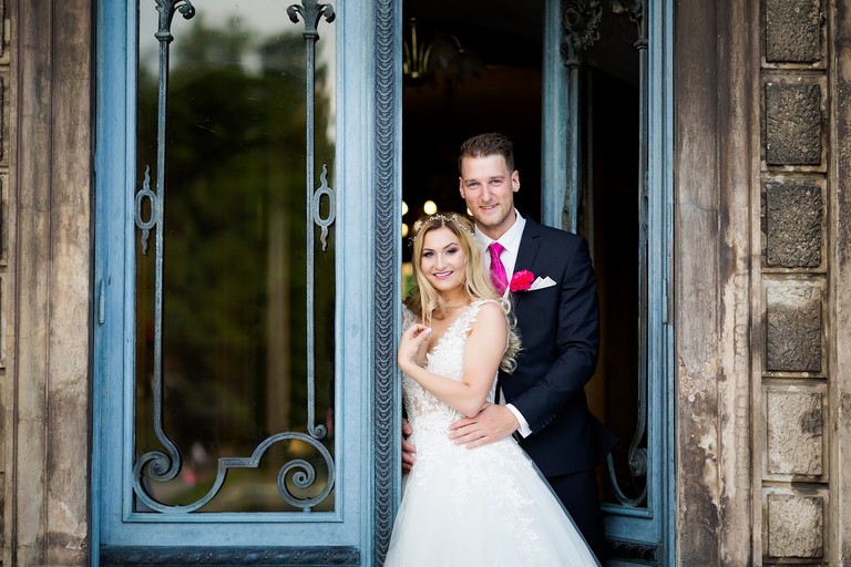 sesja slubna w Mosznej, plener slubny Moszna, sesja slubna na zamku, plener slubny w palacu, www.magiaobrazu.com, fotografia slubna w Mosznej, plener slubny w Krakowie, fotograf slubny Krakow, fotografowie slubni, fotograf malopolska, sesja plenerowa, klimatyczna sesja slubna, plener w Mosznej, Zamek w Mosznej, oryginalna sesja slubna, fotograf slubny slask, sesja slubna slask, zdjecia slubne opolskie, www.magiaobrazu.com, fotografia slubna, plener slubny na zamku, fotograf slubny Krakow, palac w mosznej, fotografowie slubni, fotograf mal‚opolska, sesja plenerowa, klimatyczna sesja slubna