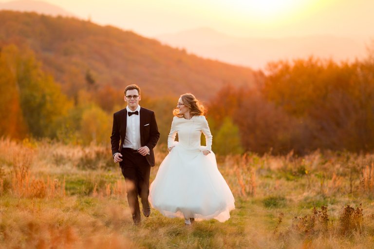 najlepsze zdjecia slubne, najpiekniejsze zdjecia slubne, fotografia slubna slask, zdjecia slubne slask, najlepszy fotograf slubny slask, plener slubny slask, sesje slubne slask, fotograf na slub slask, piekne fotografie slubne slask, dwoch fotografow na slub, fotografia weselna slask, fotografia weselna krakow, naturalna fotografia slubna, zdjecia slubne bielsko, fotograf slubny bielsko, fotografia slubna bielsko, zdjecia slubne krakow, fotografia slubna krakow, fotograf slubny krakow, oryginalna fotografia slubna, www.magiaobrazu.com, Anna i Jacek Bieniek,