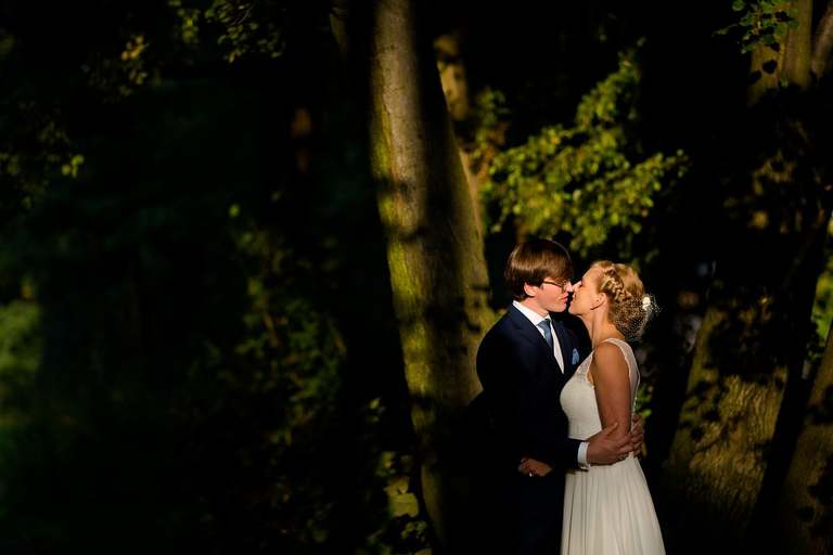 najlepsze zdjecia slubne, najpiekniejsze zdjecia slubne, fotografia slubna slask, zdjecia slubne slask, najlepszy fotograf slubny slask, plener slubny slask, sesje slubne slask, fotograf na slub slask, piekne fotografie slubne slask, dwoch fotografow na slub, fotografia weselna slask, fotografia weselna krakow, naturalna fotografia slubna, zdjecia slubne bielsko, fotograf slubny bielsko, fotografia slubna bielsko, zdjecia slubne krakow, fotografia slubna krakow, fotograf slubny krakow, oryginalna fotografia slubna, www.magiaobrazu.com, Anna i Jacek Bieniek,