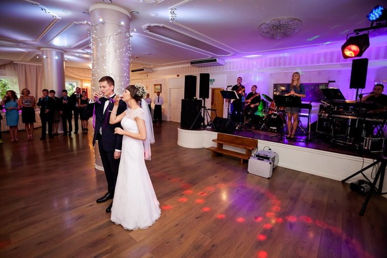 fotografia ślubna śląsk; fotograf ślubny bielsko; dwóch fotograf na ślub; zdjęcia ślubne slask; fotografia ślubna bielsko