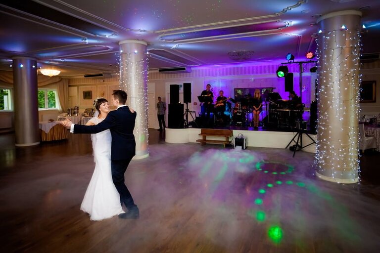 fotografia ślubna śląsk; fotograf ślubny bielsko; dwóch fotograf na ślub; zdjęcia ślubne slask; fotografia ślubna bielsko