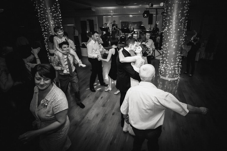 fotografia ślubna śląsk; fotograf ślubny bielsko; dwóch fotograf na ślub; zdjęcia ślubne slask; fotografia ślubna bielsko