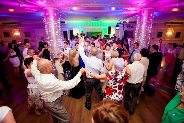 fotografia ślubna śląsk; fotograf ślubny bielsko; dwóch fotograf na ślub; zdjęcia ślubne slask; fotografia ślubna bielsko