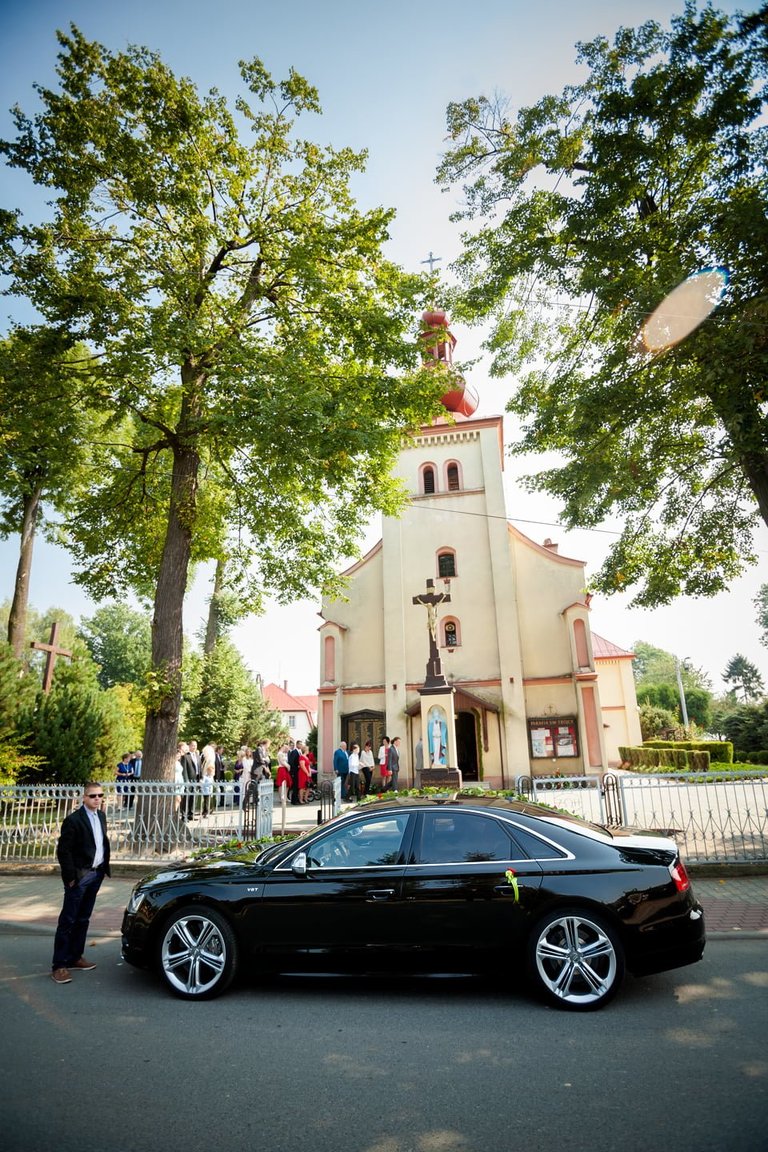 fotografia slubna, zdjecia slubne bielsko, fotograf slubny bielsko; www.magiaobrazu.com, zdjecia slubne bielsko, fotografia slubna slask, zdjecia slubne zywiec; karczma Kuban Goczałkowice; fotograf pszczyna; zdjecia slubne pszczyna; kosciol w wisle, dwoch fotografow na slub, zdjecia slubne pszczyna, wesele w karczmie kuban pszczyna