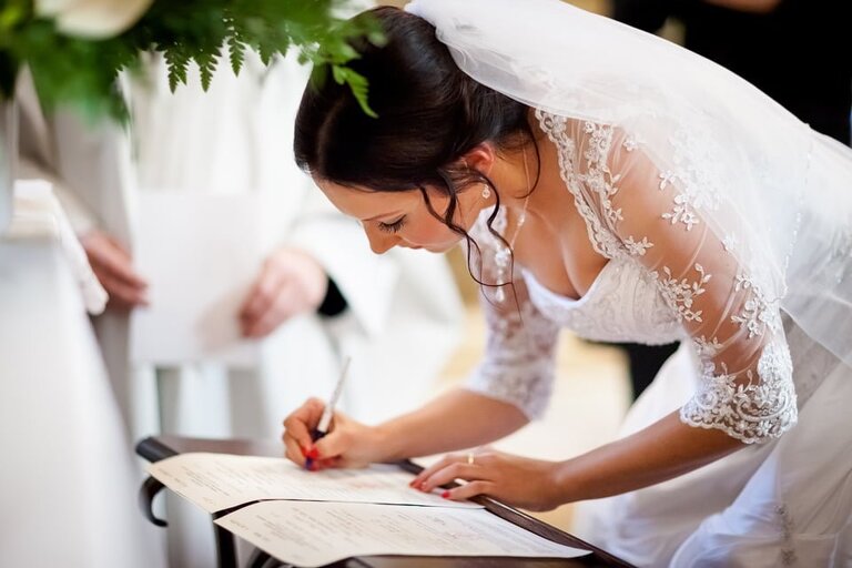 fotografia slubna, zdjecia slubne bielsko, fotograf slubny bielsko; www.magiaobrazu.com, zdjecia slubne bielsko, fotografia slubna slask, zdjecia slubne zywiec; karczma Kuban Goczałkowice; fotograf pszczyna; zdjecia slubne pszczyna; kosciol w wisle, dwoch fotografow na slub, zdjecia slubne pszczyna, wesele w karczmie kuban pszczyna