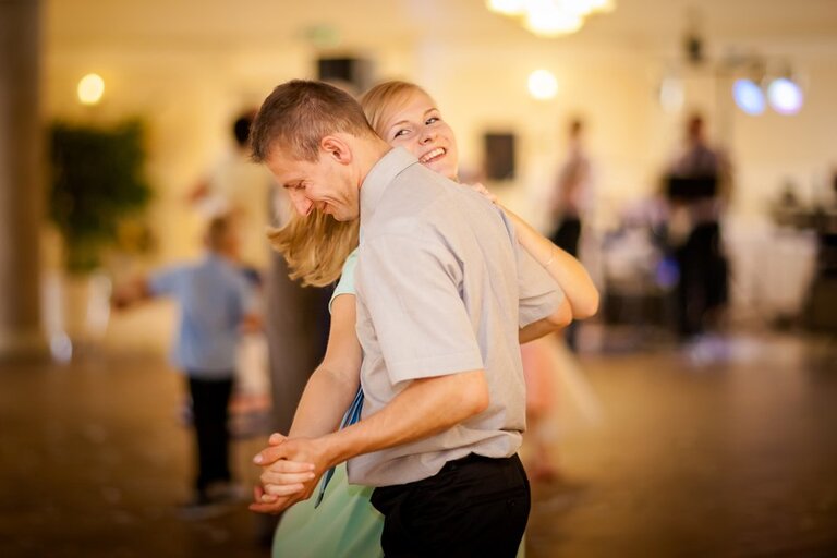 fotografia slubna, zdjecia slubne bielsko, fotograf slubny bielsko; www.magiaobrazu.com, zdjecia slubne bielsko, fotografia slubna slask, zdjecia slubne zywiec; karczma Kuban Goczałkowice; fotograf pszczyna; zdjecia slubne pszczyna; kosciol w wisle, dwoch fotografow na slub, zdjecia slubne pszczyna, wesele w karczmie kuban pszczyna