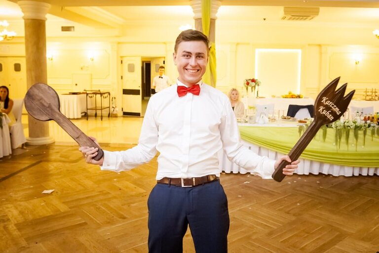 fotografia slubna, zdjecia slubne bielsko, fotograf slubny bielsko; www.magiaobrazu.com, zdjecia slubne bielsko, fotografia slubna slask, zdjecia slubne zywiec; karczma Kuban Goczałkowice; fotograf pszczyna; zdjecia slubne pszczyna; kosciol w wisle, dwoch fotografow na slub, zdjecia slubne pszczyna, wesele w karczmie kuban pszczyna