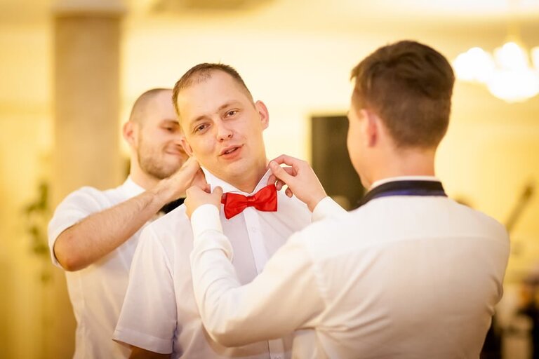 fotografia slubna, zdjecia slubne bielsko, fotograf slubny bielsko; www.magiaobrazu.com, zdjecia slubne bielsko, fotografia slubna slask, zdjecia slubne zywiec; karczma Kuban Goczałkowice; fotograf pszczyna; zdjecia slubne pszczyna; kosciol w wisle, dwoch fotografow na slub, zdjecia slubne pszczyna, wesele w karczmie kuban pszczyna