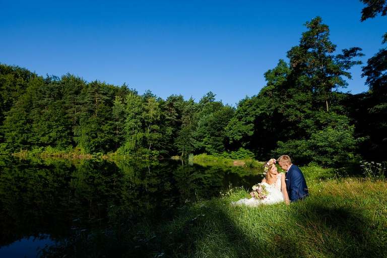 plener slubny o wschodzie slonca, sesja slubna wschod slonca, sesja slubna slask, plener slubny slask, sesja slubna na polu slonecznikow, plener slubny pole slonecznikow, sesja slubna w slonecznikach, plener slubny sloneczniki, romantyczna sesja slubna slask, fotografia slubna czestochowa, zdjecia slubne zawiercie, fotografia ślubna Kraków, fotografia ślubna śląsk, zdjęcia ślubne kraków, fotograf ślubny śląsk, dwóch fotografów na ślub, fotograf czechowice, zdjęcia ślubne bielsko, fotografia ślubna bielsko, www.magiaobrazu.com, Anna i Jacek Bieniek,