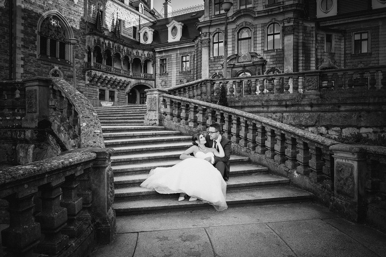 sesja slubna w Mosznej, plener slubny Moszna, sesja slubna na zamku, plener slubny w palacu, www.magiaobrazu.com, fotografia ślubna w Mosznej, plener ślubny w Krakowie, fotograf ślubny Kraków, fotografowie ślubni, fotograf małopolska, sesja plenerowa, klimatyczna sesja ślubna, plener w Mosznej, Zamek w Mosznej, oryginalna sesja slubna, fotograf slubny slask, sesja slubna slask, zdjecia slubne opolskie, www.magiaobrazu.com, fotografia ślubna, plener ślubny na zamku, fotograf ślubny Kraków, palac w mosznej, fotografowie ślubni, fotograf małopolska, sesja plenerowa, klimatyczna sesja ślubna