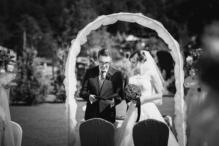 plenerowy slub slask, slub plenerowy w beskidach, slub w alpinie, wesele w alpinie, plenerowa ceremonia alpin, ceremonia w plenerze alpin, wesele w hotelu Alpin w Szczyrku, wesele w alpinie szczyrk, fotografia slubna szczyrk, zdjecia slubne szczyrk, fotograf slubny szczyrk, fotografia slubna slask, fotografia slubna katowice, zdjecia slubne katowice, fotograf slubny katowice, zdjecia slubne bielsko, dwoch fotografow na slub, fotografia slubna krakow,