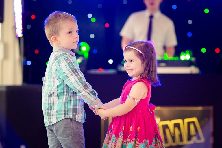 plenerowy slub slask, slub plenerowy w beskidach, slub w alpinie, wesele w alpinie, plenerowa ceremonia alpin, ceremonia w plenerze alpin, wesele w hotelu Alpin w Szczyrku, wesele w alpinie szczyrk, fotografia slubna szczyrk, zdjecia slubne szczyrk, fotograf slubny szczyrk, fotografia slubna slask, fotografia slubna katowice, zdjecia slubne katowice, fotograf slubny katowice, zdjecia slubne bielsko, dwoch fotografow na slub, fotografia slubna krakow,