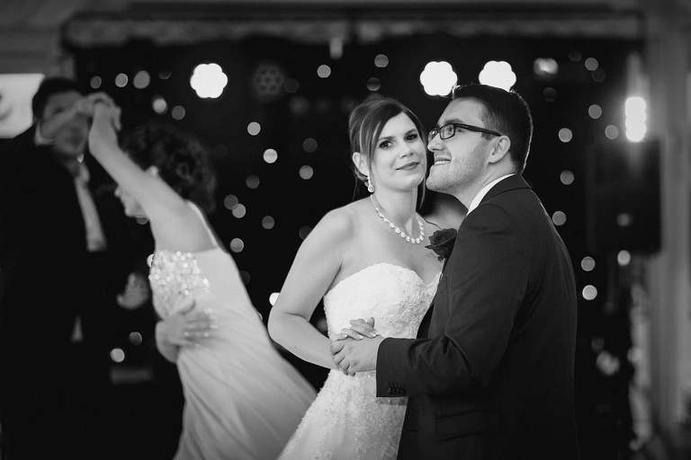 plenerowy slub slask, slub plenerowy w beskidach, slub w alpinie, wesele w alpinie, plenerowa ceremonia alpin, ceremonia w plenerze alpin, wesele w hotelu Alpin w Szczyrku, wesele w alpinie szczyrk, fotografia slubna szczyrk, zdjecia slubne szczyrk, fotograf slubny szczyrk, fotografia slubna slask, fotografia slubna katowice, zdjecia slubne katowice, fotograf slubny katowice, zdjecia slubne bielsko, dwoch fotografow na slub, fotografia slubna krakow,