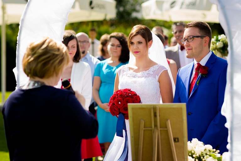 plenerowy slub slask, slub plenerowy w beskidach, slub w alpinie, wesele w alpinie, plenerowa ceremonia alpin, ceremonia w plenerze alpin, wesele w hotelu Alpin w Szczyrku, wesele w alpinie szczyrk, fotografia slubna szczyrk, zdjecia slubne szczyrk, fotograf slubny szczyrk, fotografia slubna slask, fotografia slubna katowice, zdjecia slubne katowice, fotograf slubny katowice, zdjecia slubne bielsko, dwoch fotografow na slub, fotografia slubna krakow,