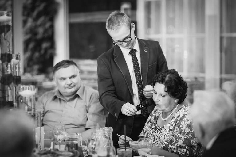 plenerowy slub slask, slub plenerowy w beskidach, slub w alpinie, wesele w alpinie, plenerowa ceremonia alpin, ceremonia w plenerze alpin, wesele w hotelu Alpin w Szczyrku, wesele w alpinie szczyrk, fotografia slubna szczyrk, zdjecia slubne szczyrk, fotograf slubny szczyrk, fotografia slubna slask, fotografia slubna katowice, zdjecia slubne katowice, fotograf slubny katowice, zdjecia slubne bielsko, dwoch fotografow na slub, fotografia slubna krakow,