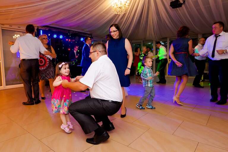 plenerowy slub slask, slub plenerowy w beskidach, slub w alpinie, wesele w alpinie, plenerowa ceremonia alpin, ceremonia w plenerze alpin, wesele w hotelu Alpin w Szczyrku, wesele w alpinie szczyrk, fotografia slubna szczyrk, zdjecia slubne szczyrk, fotograf slubny szczyrk, fotografia slubna slask, fotografia slubna katowice, zdjecia slubne katowice, fotograf slubny katowice, zdjecia slubne bielsko, dwoch fotografow na slub, fotografia slubna krakow,