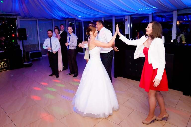 plenerowy slub slask, slub plenerowy w beskidach, slub w alpinie, wesele w alpinie, plenerowa ceremonia alpin, ceremonia w plenerze alpin, wesele w hotelu Alpin w Szczyrku, wesele w alpinie szczyrk, fotografia slubna szczyrk, zdjecia slubne szczyrk, fotograf slubny szczyrk, fotografia slubna slask, fotografia slubna katowice, zdjecia slubne katowice, fotograf slubny katowice, zdjecia slubne bielsko, dwoch fotografow na slub, fotografia slubna krakow,