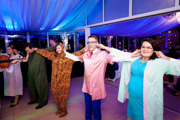 plenerowy slub slask, slub plenerowy w beskidach, slub w alpinie, wesele w alpinie, plenerowa ceremonia alpin, ceremonia w plenerze alpin, wesele w hotelu Alpin w Szczyrku, wesele w alpinie szczyrk, fotografia slubna szczyrk, zdjecia slubne szczyrk, fotograf slubny szczyrk, fotografia slubna slask, fotografia slubna katowice, zdjecia slubne katowice, fotograf slubny katowice, zdjecia slubne bielsko, dwoch fotografow na slub, fotografia slubna krakow,