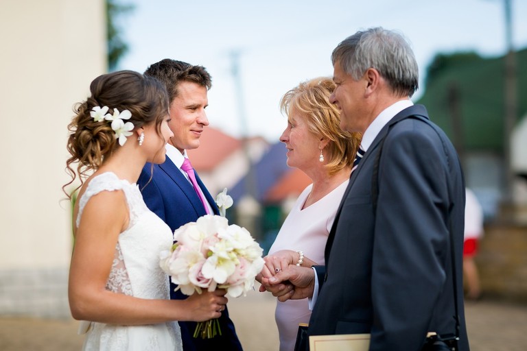 fotografia slubna mogilany, zdjecia slubne mogilany, fotograf slubny mogilany, polsko-francuski slub, fotografia slubna krakow, fotografia slubna katowice, zdjecia slubne krakow, fotograf slubny katowice, wesele sala Triana Mogilany, slub w kosciele w Mogilanach, slub kosciol Mogilany, fotograf slubny bielsko, zespol fireband na wesele, barmani na wesele cava&bar, zdjecia slubne slask, dwoch fotografow na slub,