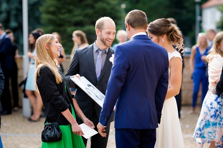 fotografia slubna mogilany, zdjecia slubne mogilany, fotograf slubny mogilany, polsko-francuski slub, fotografia slubna krakow, fotografia slubna katowice, zdjecia slubne krakow, fotograf slubny katowice, wesele sala Triana Mogilany, slub w kosciele w Mogilanach, slub kosciol Mogilany, fotograf slubny bielsko, zespol fireband na wesele, barmani na wesele cava&bar, zdjecia slubne slask, dwoch fotografow na slub,