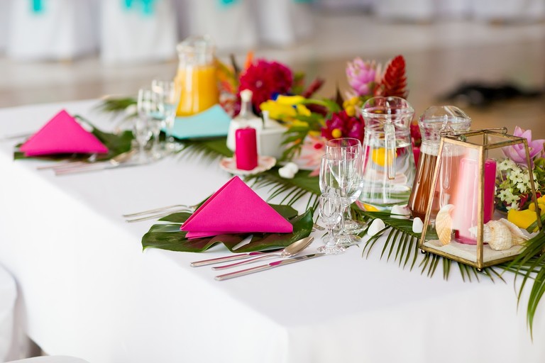 fotografia slubna mogilany, zdjecia slubne mogilany, fotograf slubny mogilany, polsko-francuski slub, fotografia slubna krakow, fotografia slubna katowice, zdjecia slubne krakow, fotograf slubny katowice, wesele sala Triana Mogilany, slub w kosciele w Mogilanach, slub kosciol Mogilany, fotograf slubny bielsko, zespol fireband na wesele, barmani na wesele cava&bar, zdjecia slubne slask, dwoch fotografow na slub,