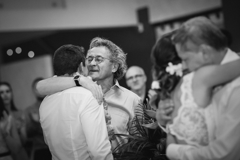 fotografia slubna mogilany, zdjecia slubne mogilany, fotograf slubny mogilany, polsko-francuski slub, fotografia slubna krakow, fotografia slubna katowice, zdjecia slubne krakow, fotograf slubny katowice, wesele sala Triana Mogilany, slub w kosciele w Mogilanach, slub kosciol Mogilany, fotograf slubny bielsko, zespol fireband na wesele, barmani na wesele cava&bar, zdjecia slubne slask, dwoch fotografow na slub,