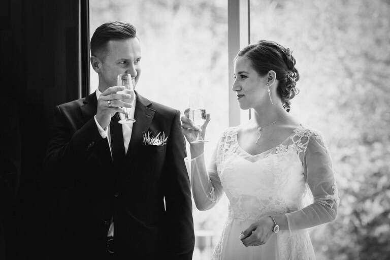 fotograf slubny krakow, zdjecia slubne oswiecim, fotografia slubna oswiecim, zdjecia slubne alwernia, fotografia slubna skawina, fotografia slubna krakow, fotografia slubna katowice, zdjecia slubne krakow, fotograf slubny katowice, wesele dwor w tomaszowicach, wesele w dworze w tomaszowicach, fotografia slubna alwernia, fotograf slubny bielsko, zdjecia slubne slask, sesja w dworze w tomaszowicach, plener slubny tomaszowice, dwoch fotografow na slub,