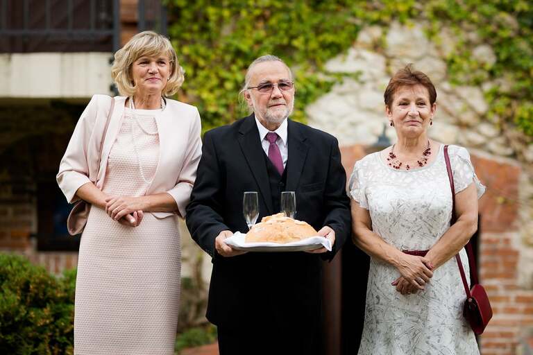 fotograf slubny krakow, zdjecia slubne oswiecim, fotografia slubna oswiecim, zdjecia slubne alwernia, fotografia slubna skawina, fotografia slubna krakow, fotografia slubna katowice, zdjecia slubne krakow, fotograf slubny katowice, wesele dwor w tomaszowicach, wesele w dworze w tomaszowicach, fotografia slubna alwernia, fotograf slubny bielsko, zdjecia slubne slask, sesja w dworze w tomaszowicach, plener slubny tomaszowice, dwoch fotografow na slub,