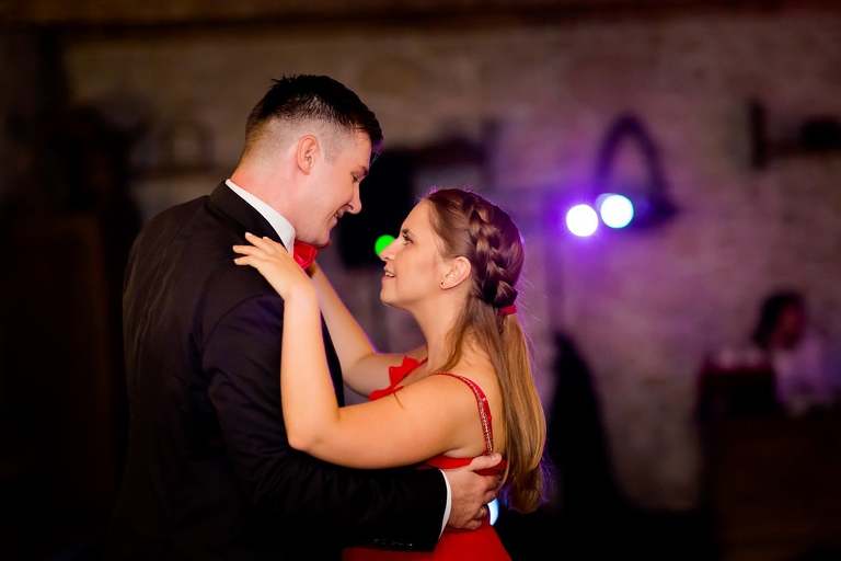 fotograf slubny krakow, zdjecia slubne oswiecim, fotografia slubna oswiecim, zdjecia slubne alwernia, fotografia slubna skawina, fotografia slubna krakow, fotografia slubna katowice, zdjecia slubne krakow, fotograf slubny katowice, wesele dwor w tomaszowicach, wesele w dworze w tomaszowicach, fotografia slubna alwernia, fotograf slubny bielsko, zdjecia slubne slask, sesja w dworze w tomaszowicach, plener slubny tomaszowice, dwoch fotografow na slub,