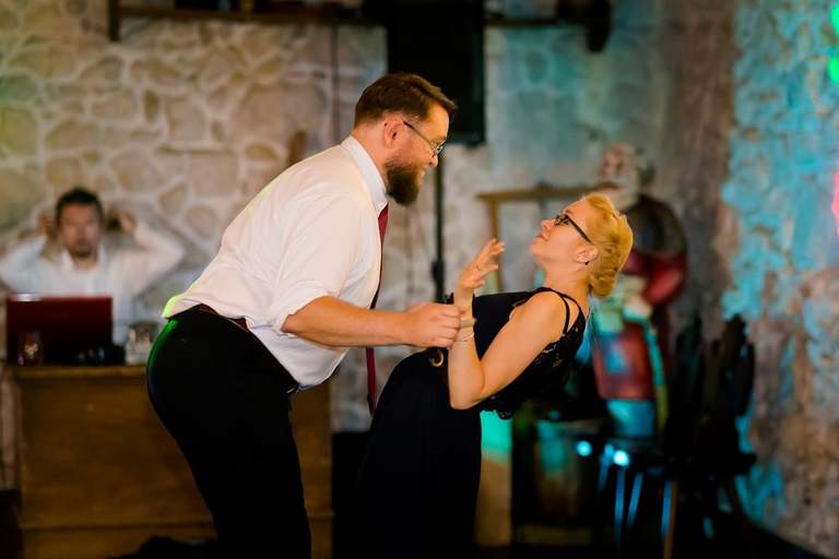 fotograf slubny krakow, zdjecia slubne oswiecim, fotografia slubna oswiecim, zdjecia slubne alwernia, fotografia slubna skawina, fotografia slubna krakow, fotografia slubna katowice, zdjecia slubne krakow, fotograf slubny katowice, wesele dwor w tomaszowicach, wesele w dworze w tomaszowicach, fotografia slubna alwernia, fotograf slubny bielsko, zdjecia slubne slask, sesja w dworze w tomaszowicach, plener slubny tomaszowice, dwoch fotografow na slub,