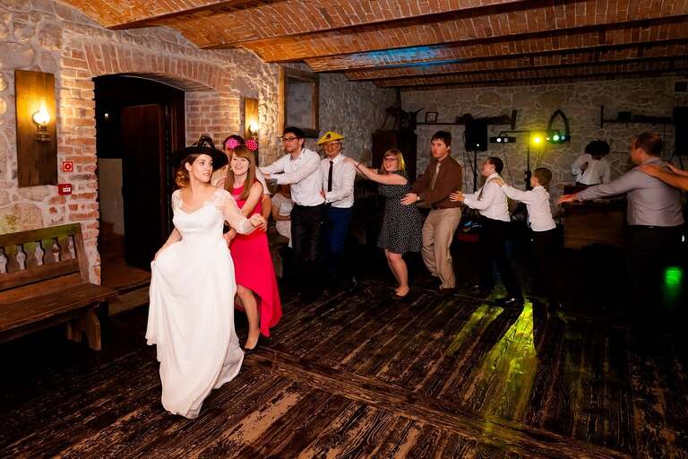 fotograf slubny krakow, zdjecia slubne oswiecim, fotografia slubna oswiecim, zdjecia slubne alwernia, fotografia slubna skawina, fotografia slubna krakow, fotografia slubna katowice, zdjecia slubne krakow, fotograf slubny katowice, wesele dwor w tomaszowicach, wesele w dworze w tomaszowicach, fotografia slubna alwernia, fotograf slubny bielsko, zdjecia slubne slask, sesja w dworze w tomaszowicach, plener slubny tomaszowice, dwoch fotografow na slub,