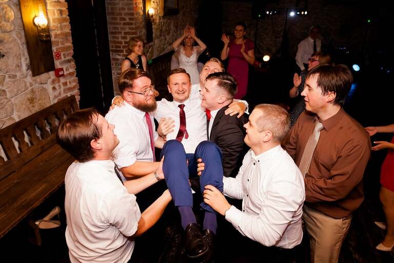 fotograf slubny krakow, zdjecia slubne oswiecim, fotografia slubna oswiecim, zdjecia slubne alwernia, fotografia slubna skawina, fotografia slubna krakow, fotografia slubna katowice, zdjecia slubne krakow, fotograf slubny katowice, wesele dwor w tomaszowicach, wesele w dworze w tomaszowicach, fotografia slubna alwernia, fotograf slubny bielsko, zdjecia slubne slask, sesja w dworze w tomaszowicach, plener slubny tomaszowice, dwoch fotografow na slub,