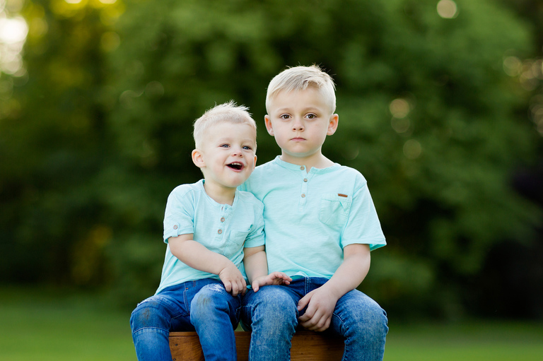 lifestylowa sesja rodzinna pszczyna, lifestylowe sesje rodzinne pszczyna, sesje dzieciece pszczyna, zdjecia dzieciece pszczyna, fotografia noworodkowa pszczyna, sesja rodzinna bielsko, fotografia rodzinna slask, zdjecia portretowe pszczyna, sesja portretowa bielsko, zdjecia w plenerze bielsko, rodzina w plenerze slask, fotografia dziecieca bielsko, zdjecia dzieci bielsko, fotografia rodzinna bielsko-biala, fotografia rodzinna slask, zdjecia ludzi slask, zdjecia dla rodzin, fotograf fotograf rodzinny slask, , fotograf czechowice, fotografia bielsko, zdjecia slask, www.magiaobrazu.com,