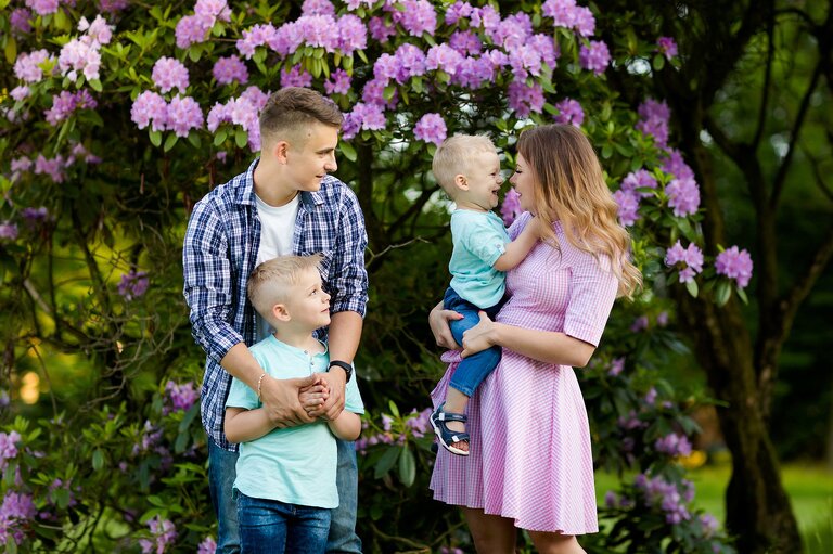 lifestylowa sesja rodzinna pszczyna, lifestylowe sesje rodzinne pszczyna, sesje dzieciece pszczyna, zdjecia dzieciece pszczyna, fotografia noworodkowa pszczyna, sesja rodzinna bielsko, fotografia rodzinna slask, zdjecia portretowe pszczyna, sesja portretowa bielsko, zdjecia w plenerze bielsko, rodzina w plenerze slask, fotografia dziecieca bielsko, zdjecia dzieci bielsko, fotografia rodzinna bielsko-biala, fotografia rodzinna slask, zdjecia ludzi slask, zdjecia dla rodzin, fotograf fotograf rodzinny slask, , fotograf czechowice, fotografia bielsko, zdjecia slask, www.magiaobrazu.com,