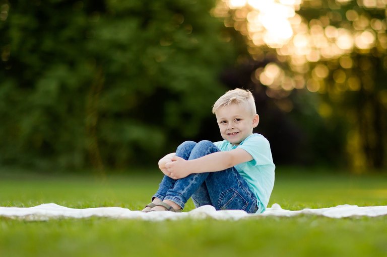 lifestylowa sesja rodzinna pszczyna, lifestylowe sesje rodzinne pszczyna, sesje dzieciece pszczyna, zdjecia dzieciece pszczyna, fotografia noworodkowa pszczyna, sesja rodzinna bielsko, fotografia rodzinna slask, zdjecia portretowe pszczyna, sesja portretowa bielsko, zdjecia w plenerze bielsko, rodzina w plenerze slask, fotografia dziecieca bielsko, zdjecia dzieci bielsko, fotografia rodzinna bielsko-biala, fotografia rodzinna slask, zdjecia ludzi slask, zdjecia dla rodzin, fotograf fotograf rodzinny slask, , fotograf czechowice, fotografia bielsko, zdjecia slask, www.magiaobrazu.com,