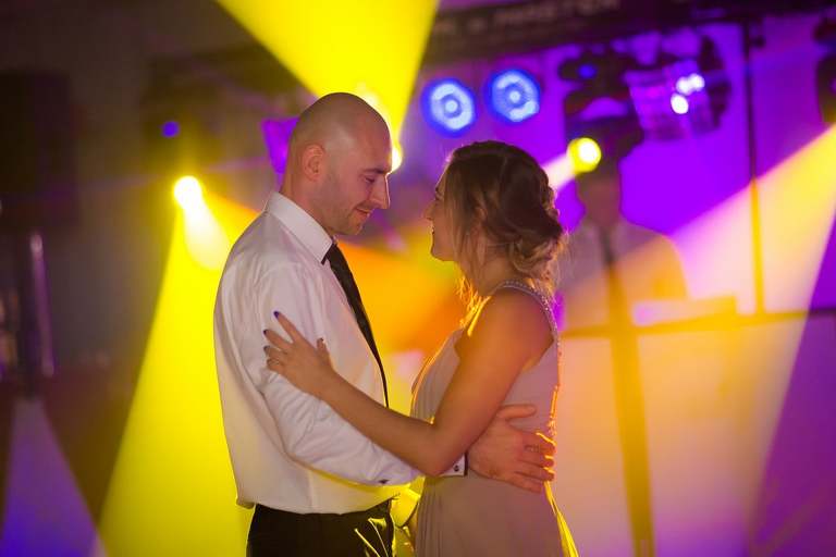 fotografia slubna bytom, zdjecia slubne bytom, fotograf slubny slask, slub w kosciele sw wojciecha w radzionkowie, wesele w the piano bytom, wesele w bytomiu, fotografia slubna katowice, zdjecia slubne katowice, zdjecia slubne zywiec, fotografia slubna, zdjecia slubne bielsko, fotograf slubny bielsko, fotograf slubny cieszyn, fotografia slubna cieszyn, www.magiaobrazu.com, zdjecia slubne bielsko, fotografia slubna slask, zdjecia slubne zywiec, zdjecia slubne cieszyn, dwoch fotografow na slub, zdjecia slubne slask,