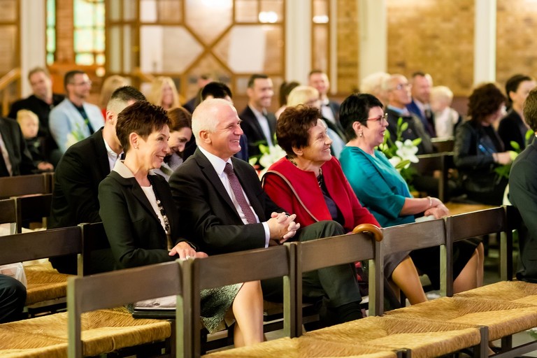 fotografia slubna katowice, zdjecia slubne katowice, fotograf slubny katowice, fotograf slubny slask, slub w kosciele ewangelicko-augsburskim tychy, wesele hotel arena tychy, wesele w hotelu arena w tychach, zdjecia slubne zywiec, fotografia slubna, zdjecia slubne bielsko, fotograf slubny bielsko, fotograf slubny cieszyn, fotografia slubna cieszyn, www.magiaobrazu.com, zdjecia slubne bielsko, fotografia slubna slask, zdjecia slubne zywiec, zdjecia slubne cieszyn, dwoch fotografow na slub, zdjecia slubne slask,