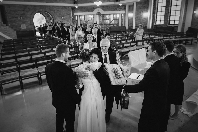 fotografia slubna katowice, zdjecia slubne katowice, fotograf slubny katowice, fotograf slubny slask, slub w kosciele ewangelicko-augsburskim tychy, wesele hotel arena tychy, wesele w hotelu arena w tychach, zdjecia slubne zywiec, fotografia slubna, zdjecia slubne bielsko, fotograf slubny bielsko, fotograf slubny cieszyn, fotografia slubna cieszyn, www.magiaobrazu.com, zdjecia slubne bielsko, fotografia slubna slask, zdjecia slubne zywiec, zdjecia slubne cieszyn, dwoch fotografow na slub, zdjecia slubne slask,