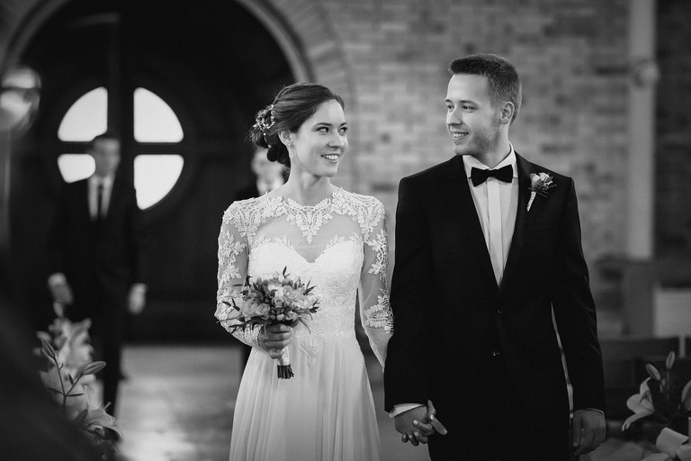 fotografia slubna katowice, zdjecia slubne katowice, fotograf slubny katowice, fotograf slubny slask, slub w kosciele ewangelicko-augsburskim tychy, wesele hotel arena tychy, wesele w hotelu arena w tychach, zdjecia slubne zywiec, fotografia slubna, zdjecia slubne bielsko, fotograf slubny bielsko, fotograf slubny cieszyn, fotografia slubna cieszyn, www.magiaobrazu.com, zdjecia slubne bielsko, fotografia slubna slask, zdjecia slubne zywiec, zdjecia slubne cieszyn, dwoch fotografow na slub, zdjecia slubne slask,